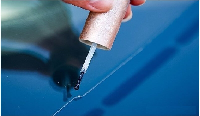 Cách xử lý xe bị trầy xước bằng sơn móng tay