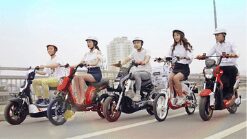 Lựa chọn xe điện cho học sinh nữ cấp 2 nhỏ gọn, đẹp mắt 12 Lựa chọn xe điện cho học sinh nữ cấp 2 nhỏ gọn, đẹp mắt