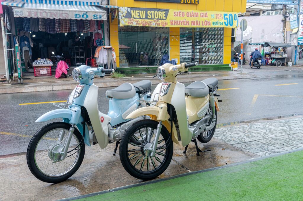 Giải đáp thắc mắc: Xe Cub 50 có cần bằng lái xe không? Độ tuổi lái xe hợp pháp là bao nhiêu? 10 Đi xe Cub 50 có cần bằng lái xe không?