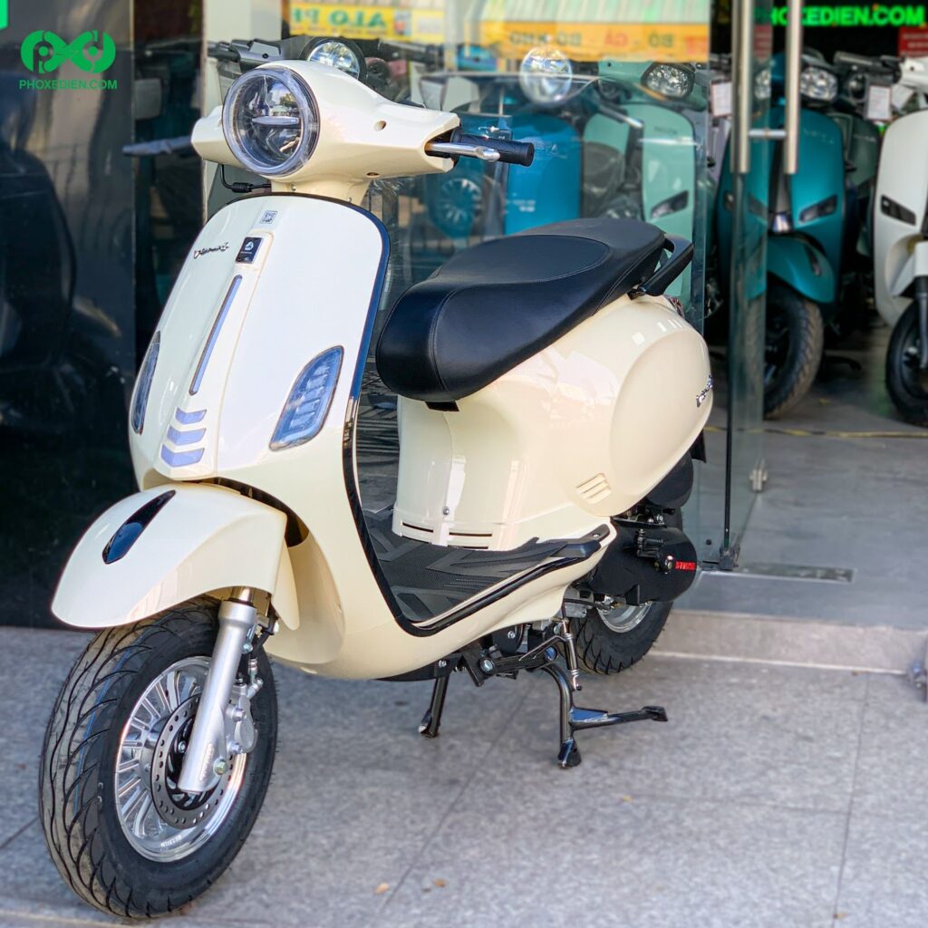 Xe tay ga 50cc giá bao nhiêu? Nên mua ở đâu uy tín? 1 Nên chọn mua xe tay ga 50cc để phục vụ nhu cầu di chuyển