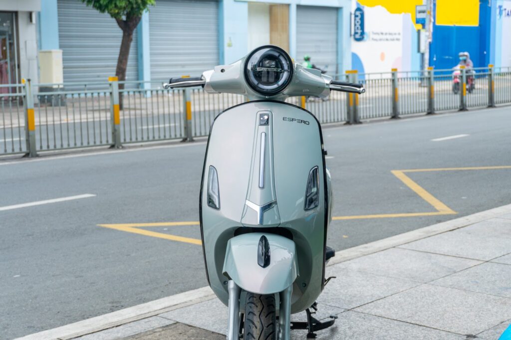Xe tay ga 50cc nhỏ gọn cho nữ Espero 