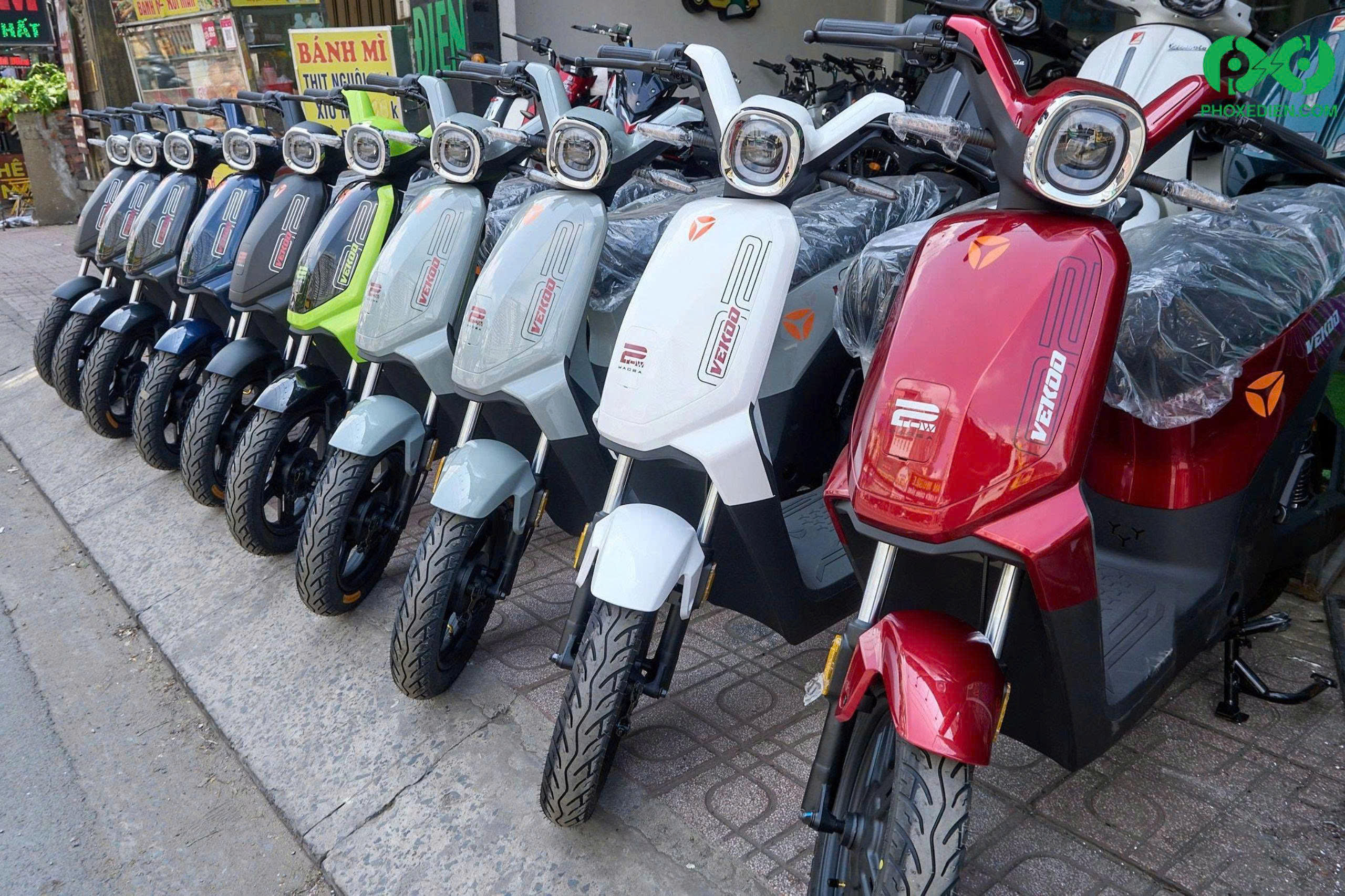 Top 5 mẫu xe máy điện rẻ nhất hiện nay phù hợp cho sinh viên 6 Yadea-Vekoo